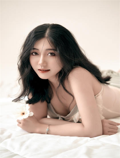 4399在线高清免费看日本_灵媒2026在线播放_男人肾保健按摩